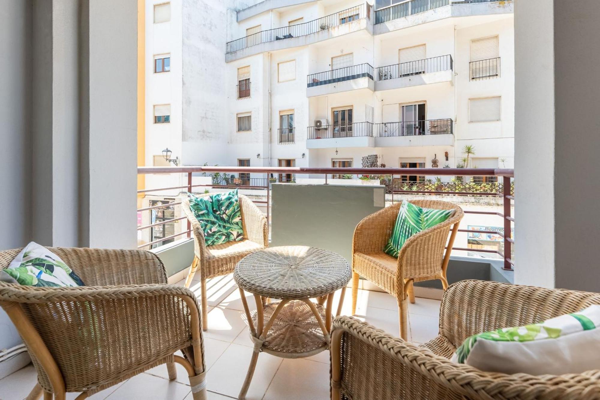 Casa Da Felicidade Apartment *